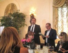 Mayor of Naples Luigi de Magistris on the left, toasting the Italian delegation